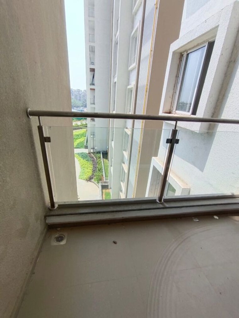 Balcony, runwal-the-central-park 2 Bedroom 741 Sq.Ft. Apartment In Chinchwad Pune 10658758
