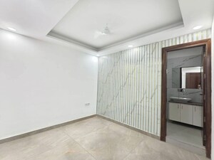 Room in 3 BHK Apartment at Amrapali Verona Heights Phase II, Amrapali Leisure Valley – for Sale