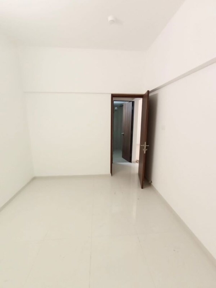 Room, runwal-the-central-park 2 Bedroom 860 Sq.Ft. Apartment In Chinchwad Pune 10658773
