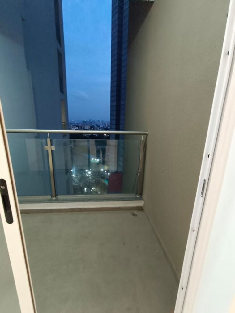 undefined, runwal-the-central-park 2 Bedroom 860 Sq.Ft. Apartment In Chinchwad Pune 10658773