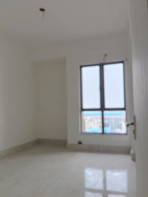 Room in 4 BHK Apartment at Natural Quest, Santoshpur – for Sale