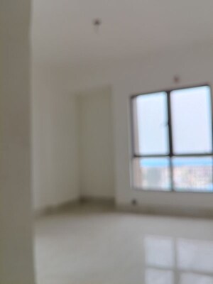 Room in 4 BHK Apartment at Natural Quest, Santoshpur – for Sale