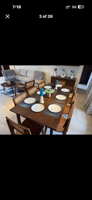 Team Area in 5 BHK Apartment at Windsor Grande Residences, Andheri West – for Sale