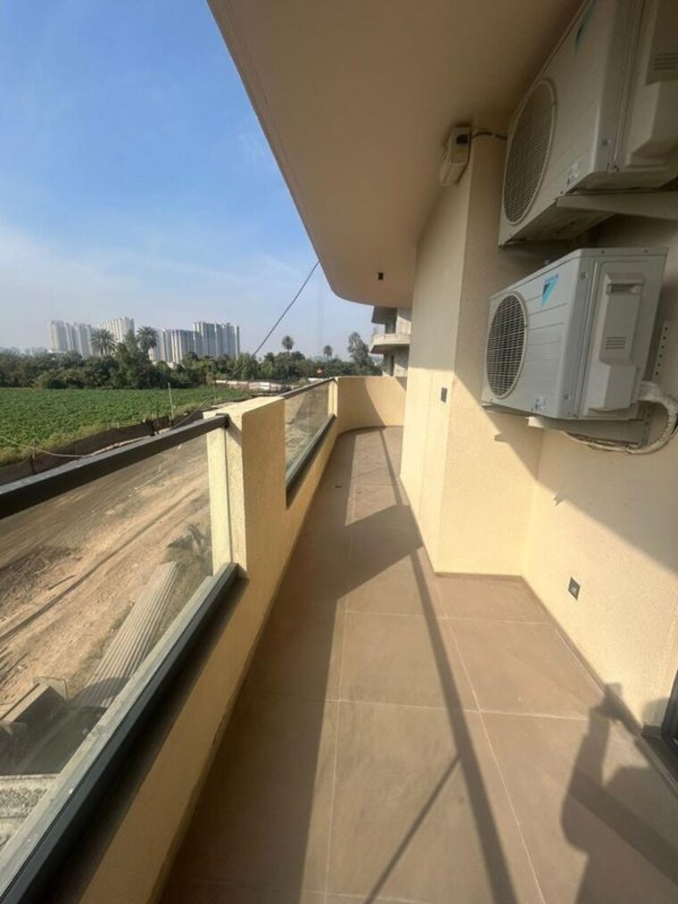 Balcony, ambala highway 3 Bedroom 2350 Sq.Ft. Apartment In Ambala Highway Zirakpur 10658779