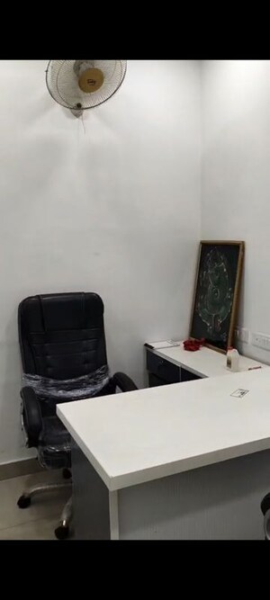 Furnished Amenities in  Office Space at Netaji Subhash Place – for Rent