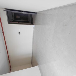 Room in 2 BHK Apartment at IM Applaud 38, Goregaon East – for Sale