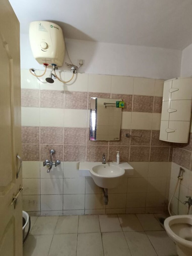 Bathroom, aishwaryam-ventures 2 Bedroom 1000 Sq.Ft. Apartment In Pimpri Chinchwad Pcmc Pune 10658789