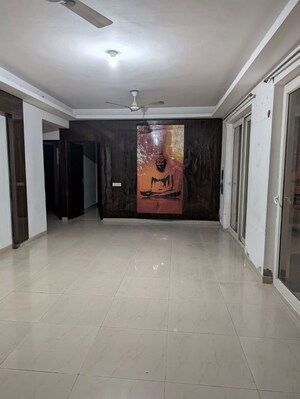 Room in 3 BHK Apartment at Puri Pranayam, Sector 82 – for Rent