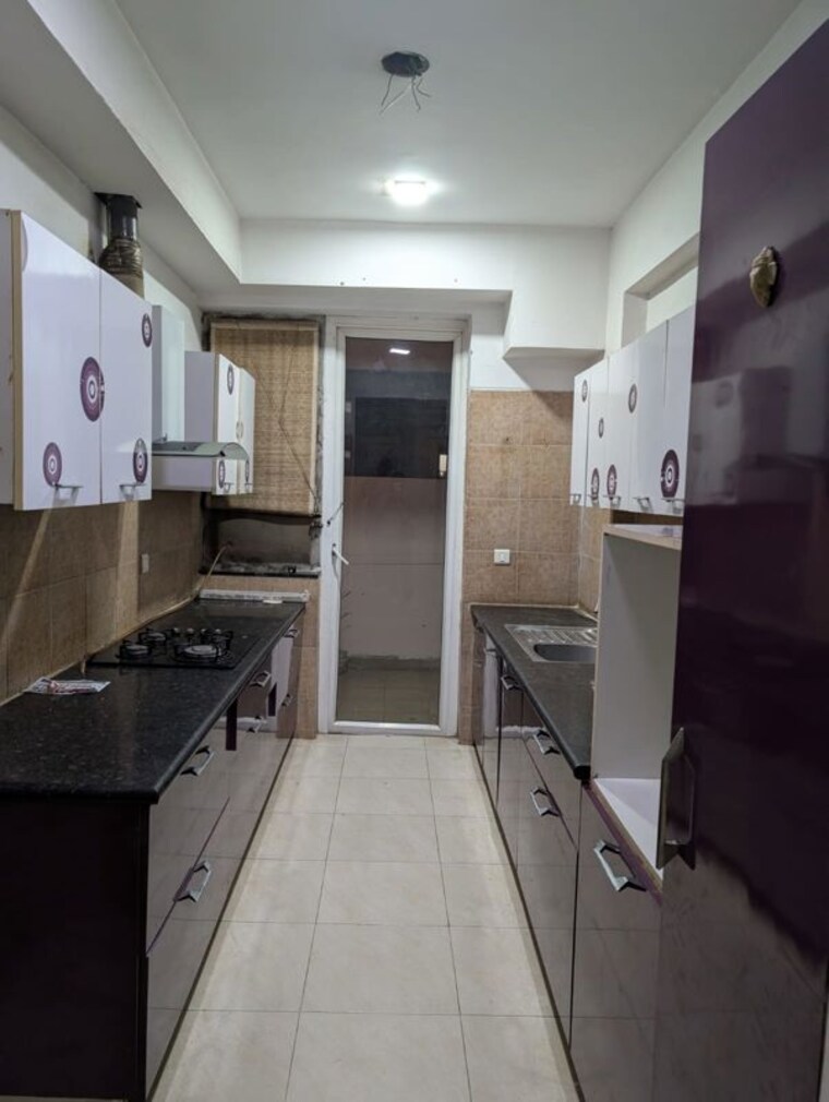 Kitchen, puri-pranayam 3 Bedroom 1857 Sq.Ft. Apartment In Sector 82 Faridabad 10658810