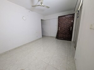 Room in 3 BHK Apartment at Puri Pranayam, Sector 82 – for Rent