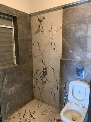 Bathroom in 2 BHK Apartment at Darvesh Mariam Residency, Agripada – for Sale