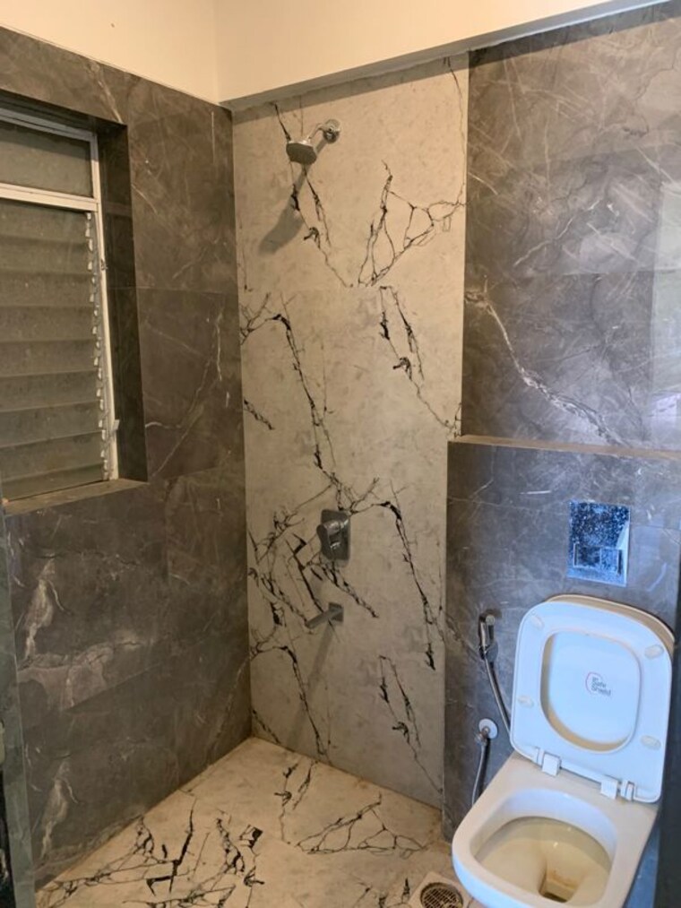 Bathroom, darvesh-mariam-residency 2 Bedroom 793 Sq.Ft. Apartment In Agripada Mumbai 10658817
