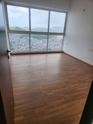 Room in 3 BHK Apartment at Runwal Forest Orchid, Kanjurmarg West – for Rent