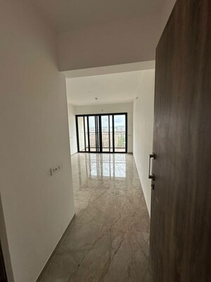 2 BHK Apartment For Rent in Mahindra Centralis Tower 3, Pimpri
