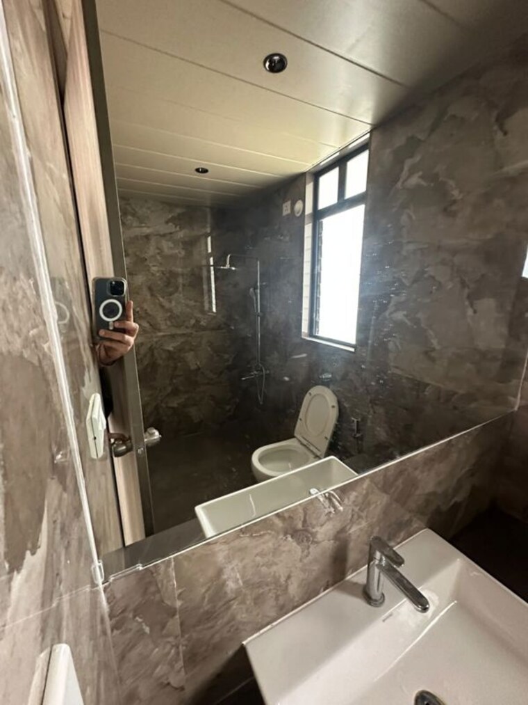 Bathroom, mahindra-centralis-tower-3 2 Bedroom 594 Sq.Ft. Apartment In Pimpri Pune 10658837