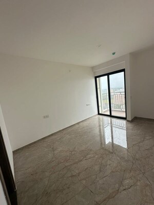 Room in 2 BHK Apartment at Mahindra Centralis Tower 3, Pimpri – for Rent