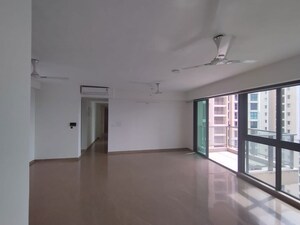 Room in 3 BHK Apartment at Runwal Bliss, Kanjurmarg East – for Rent
