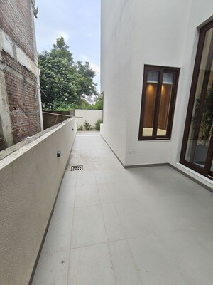 Balcony in 4 BHK Villa at Bay Nilamber Nirvaan, Old Padra Road – for Sale