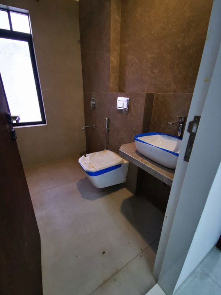 Bathroom, shivaji park 2 Bedroom 687 Sq.Ft. Apartment In Shivaji Park Mumbai 10658886