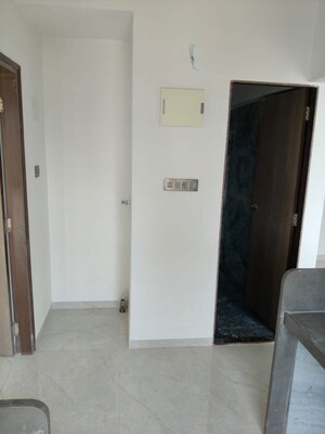 Room in 2 BHK Apartment at Indiabulls Greens, New Panvel – for Rent