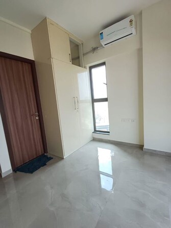 1 BHK +Apartment For Rent in Sheth Irene in Malad West, Mumbai