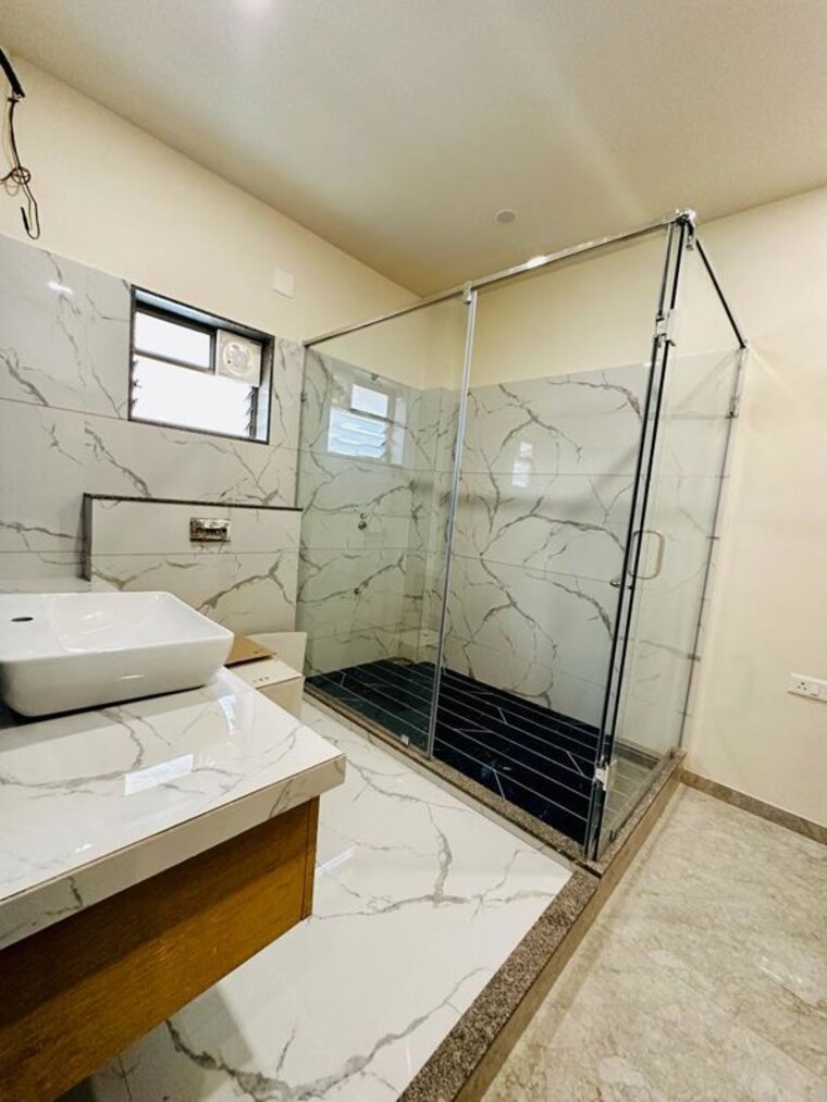 Bathroom, bhayli 4 Bedroom 2500 Sq.Ft. Villa In Bhayli Vadodara 10658921