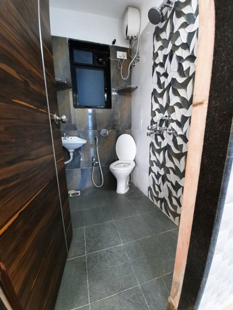 Bathroom, tulsi-aura-mumbai 1 Bedroom 672 Sq.Ft. Apartment In Ghansoli Navi Mumbai 10659029