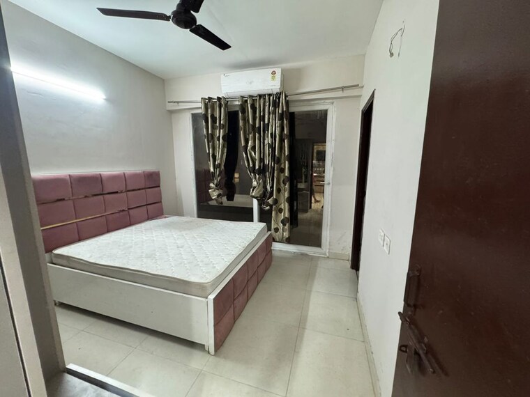 Bedroom, signature-global-proxima 2 Bedroom 685 Sq.Ft. Apartment In Sector 89 Gurgaon 10659025