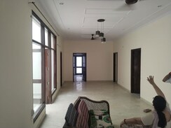 2 BHK Apartment For Rent in Stellar Greens