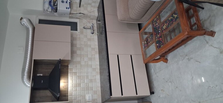 Balcony, sector 40 1 Bedroom 700 Sq.Ft. Builder Floor In Sector 40 Gurgaon 10659083