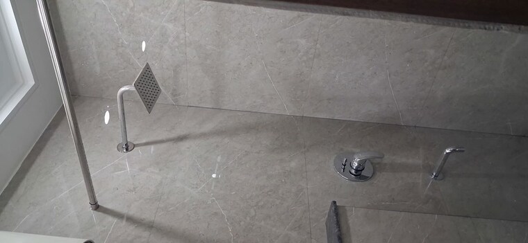 Bathroom, sector 40 1 Bedroom 700 Sq.Ft. Builder Floor In Sector 40 Gurgaon 10659083