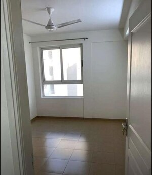 Room in 2 BHK Apartment at Aerocity – for Rent