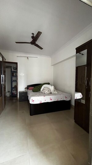 2 BHK Apartment For Rent in Manish Tower, Andheri West
