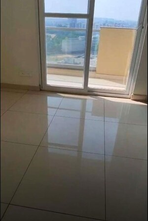 Room in 3 BHK Apartment at Maya Green Lotus Saksham, International Airport Road – for Rent