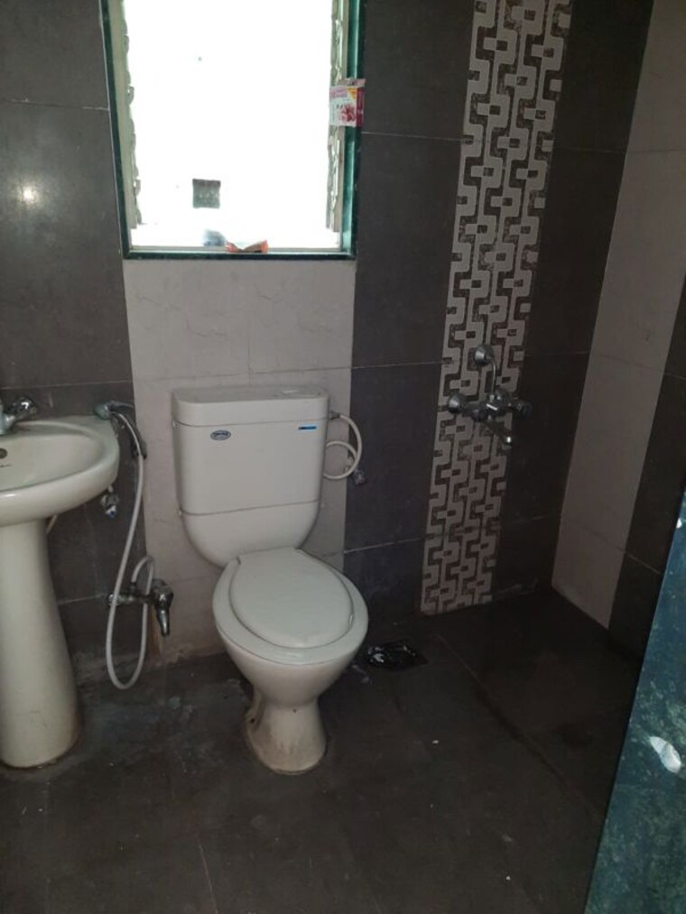 Attached Bathroom, sai-majestic 2 Bedroom 1014 Sq.Ft. Apartment In Pimple Saudagar Pune 10618497