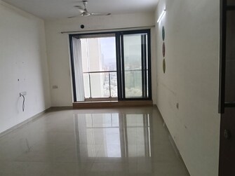 2 BHK 1100 Sq.Ft. Apartment in Rustomjee Elanza