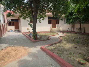 2 BHK Villa For Rent in Sector 44