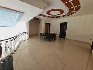 Team Area in 4 BHK Villa at Palm Residency Chhatarpur, Chattarpur – for Sale