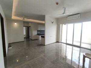 Room in 3 BHK Apartment at Tulip Yellow, Sector 69 – for Rent