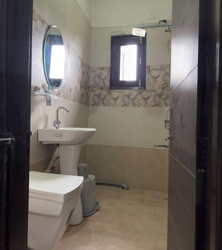 Bathroom, nk-savitry-enclave 1 RK 250 Sq.Ft. Apartment In Vip Road Zirakpur 10659238