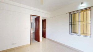 Room in 2 BHK Apartment at Ozone Evergreens, Harlur – for Sale