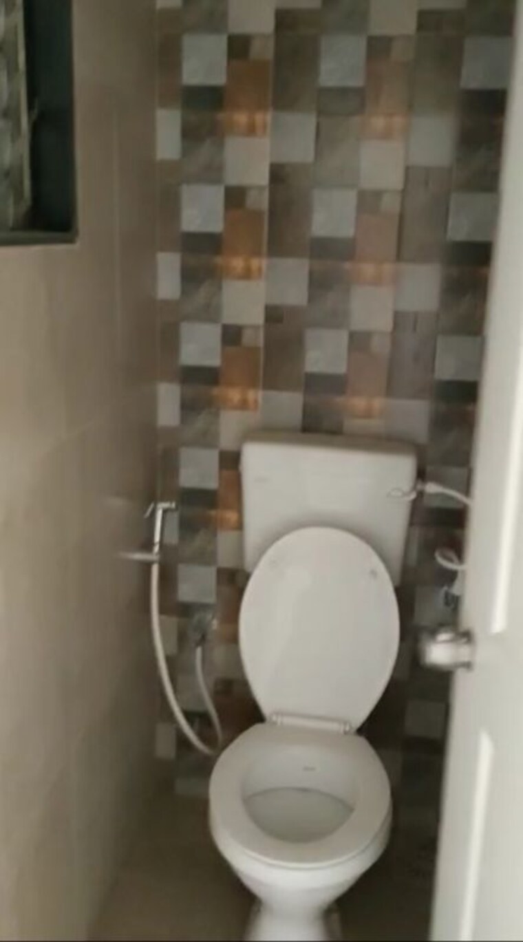 Bathroom, arihant-anaika 1 Bedroom 600 Sq.Ft. Apartment In Taloja Navi Mumbai 10659273