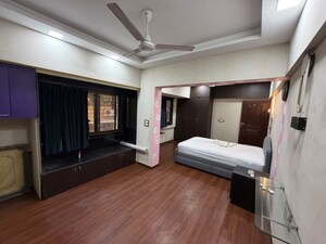 Kitchen in 3 BHK Apartment at Thakurdwar – for Sale