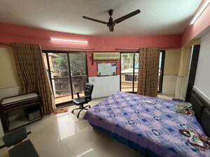 Bedroom in 3 BHK Apartment at Thakurdwar – for Sale