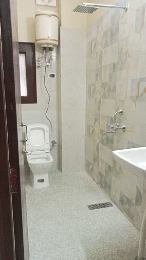 Bathroom in 4 BHK Builder Floor at Lajpat Nagar – for Rent