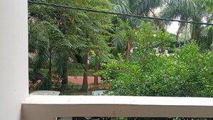 4 BHK Builder Floor – Garden View at Lajpat Nagar - for Rent