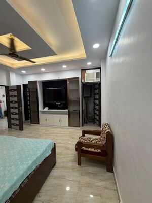 Bedroom in 2 BHK Builder Floor at Chattarpur – for Rent