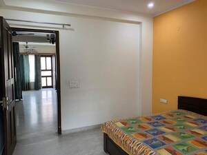 Bedroom in 2 BHK Builder Floor at Huda Staff Colony, Sector 46 – for Rent