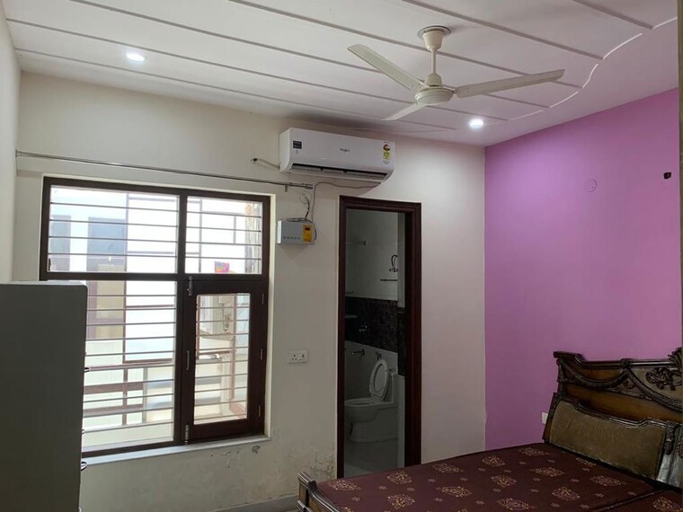 Room, huda-staff-colony 2 Bedroom 1400 Sq.Ft. Builder Floor In Sector 46 Gurgaon 10659272
