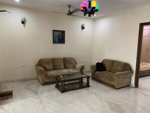 Living Room in 2 BHK Builder Floor at Huda Staff Colony, Sector 46 – for Rent